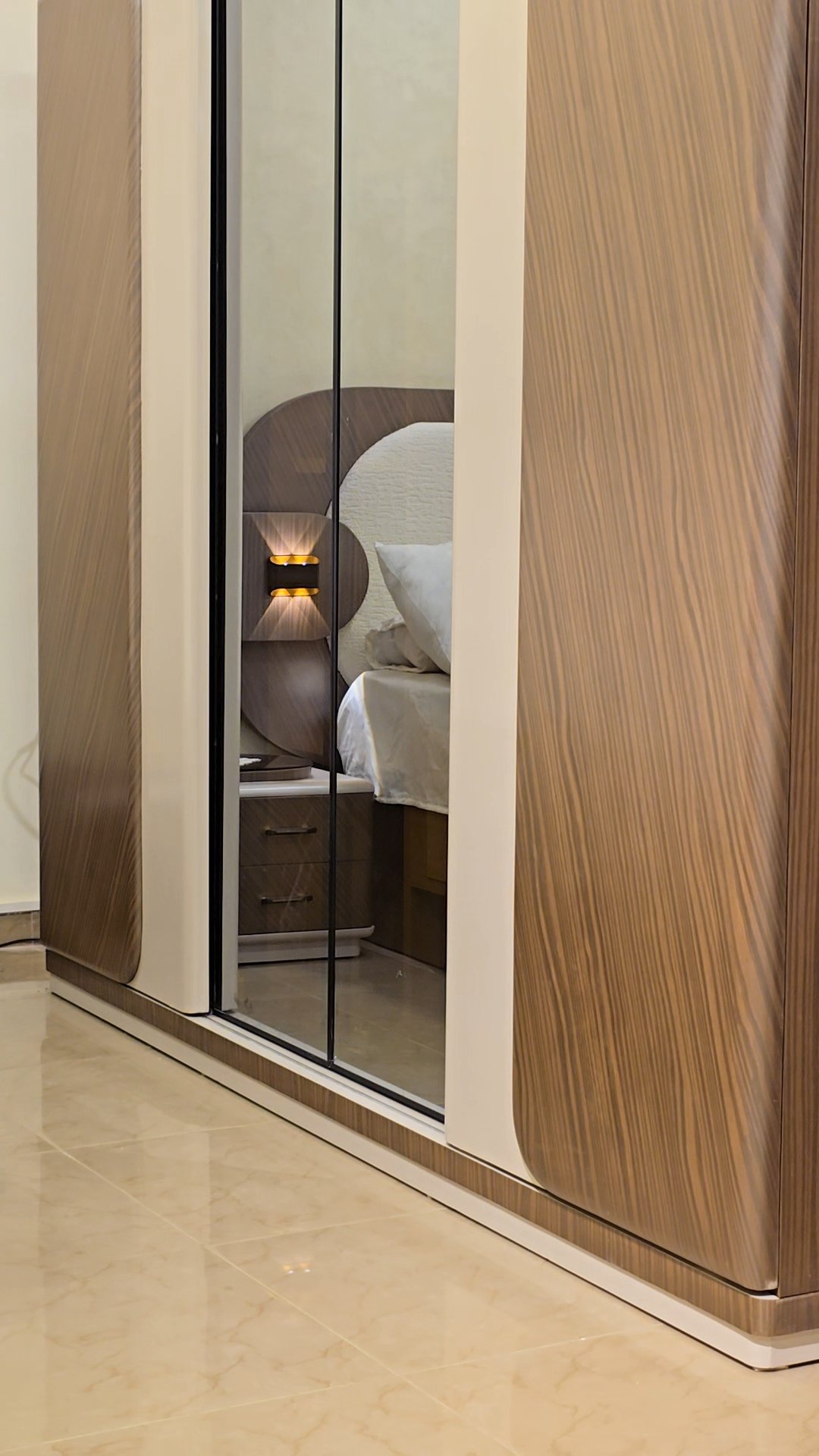 VideoCapture_٢٠٢٥٠٢١٨-٠١٣٦٣٤