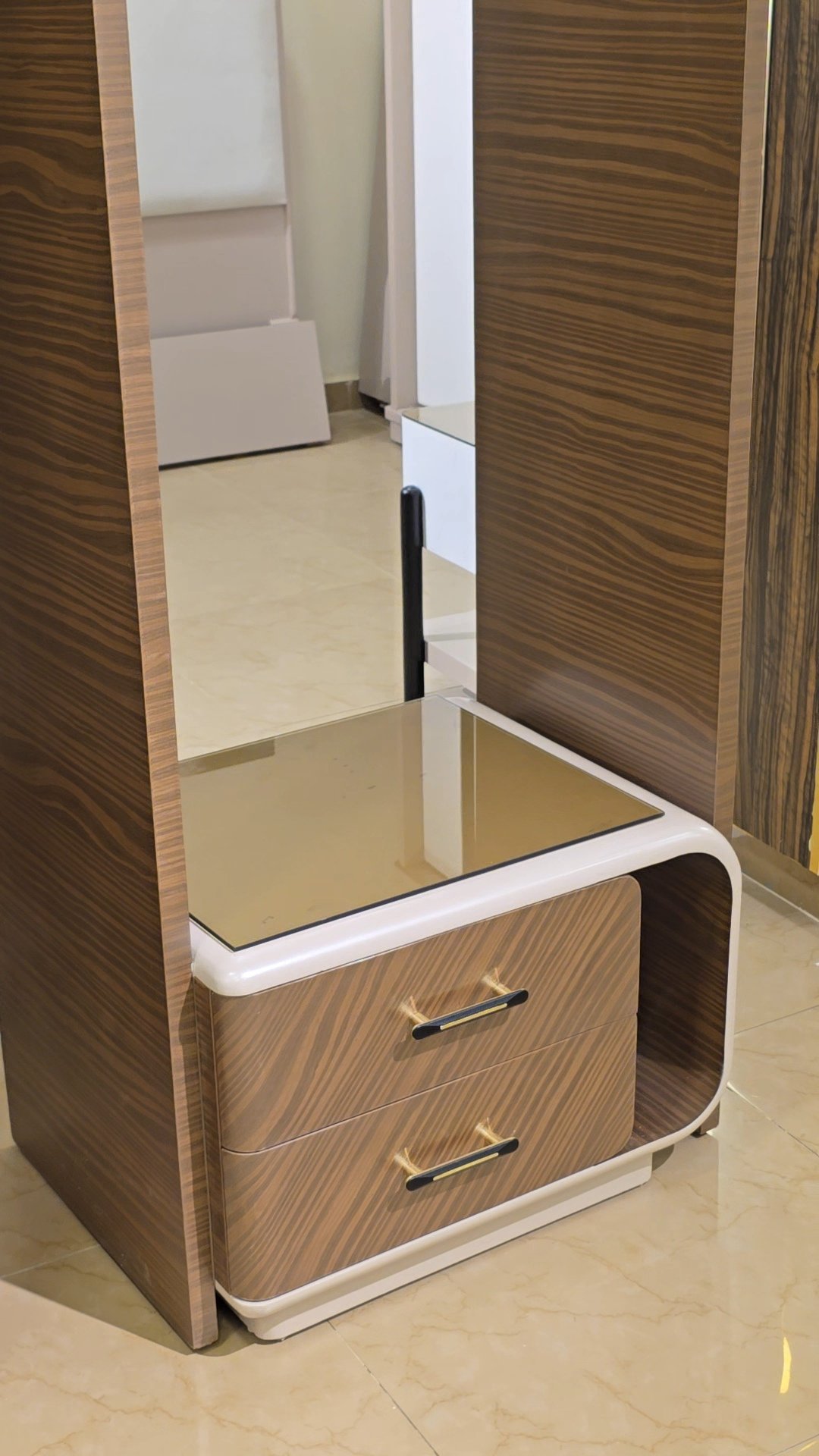 VideoCapture_٢٠٢٥٠٢١٨-٠١٤٢١١